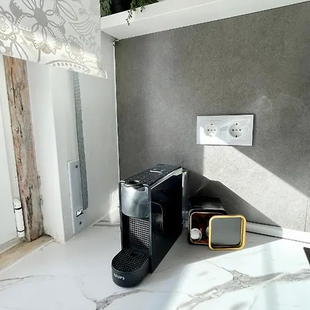 Modern Cloud 5 - Amadora Falagueira