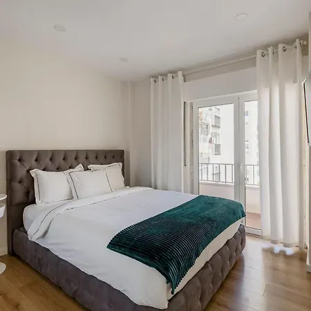 Apartment Modern Cloud 5 - Amadora *